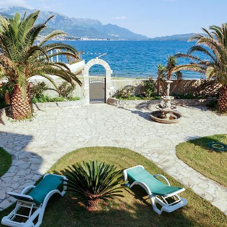 Apartment Iris With Pool Lido Of Herceg Novi Bijela Exterior foto