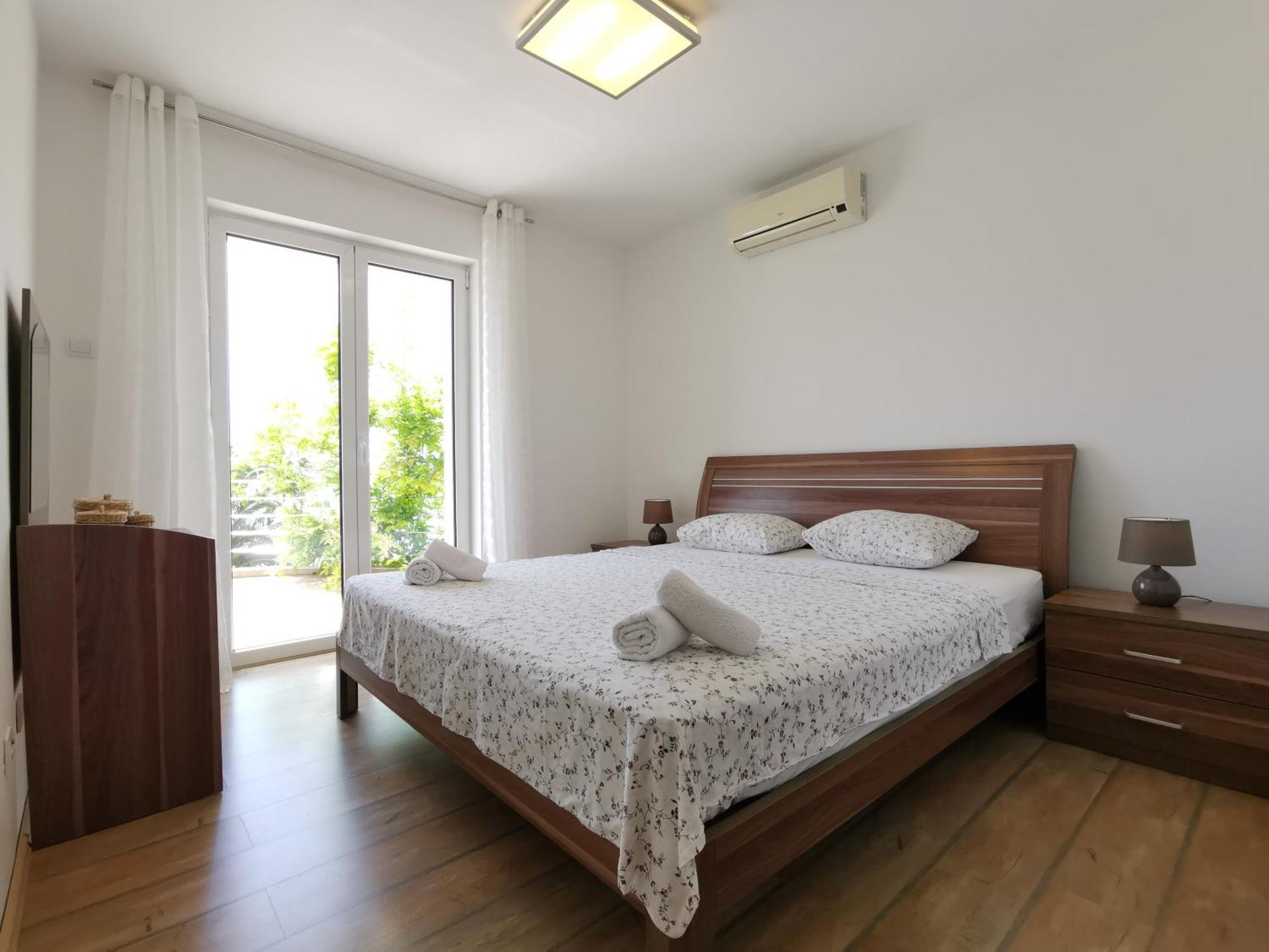 Apartment Iris With Pool Lido Of Herceg Novi Bijela Exterior foto