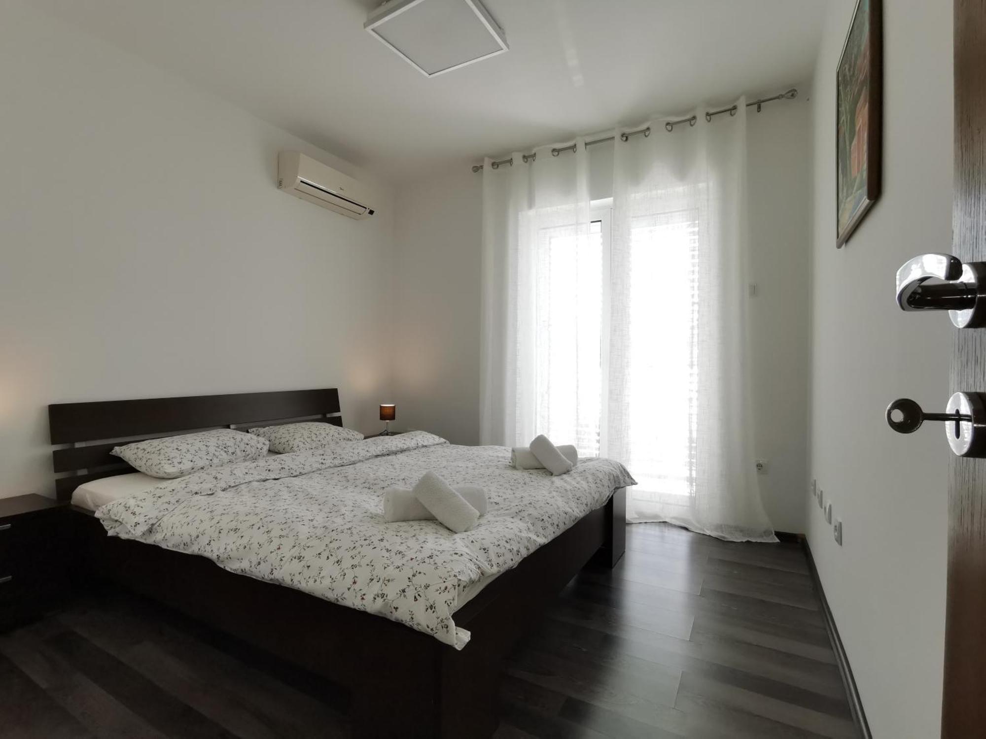 Apartment Iris With Pool Lido Of Herceg Novi Bijela Exterior foto
